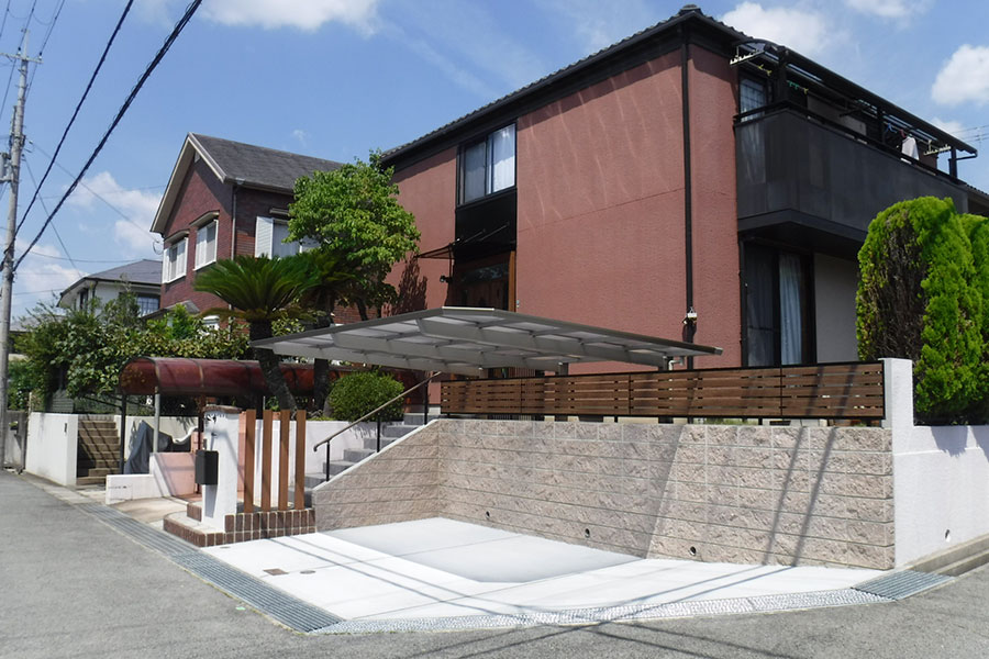 庭木の剪定・伐採・葉刈りの画像