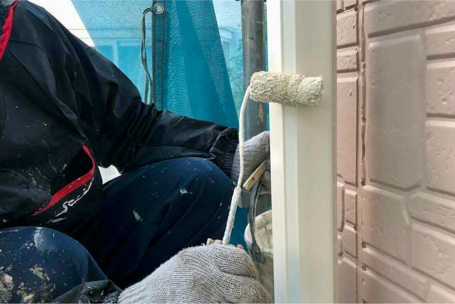 雨樋の塗装は、外壁と同時に行うことでコス雨樋の修理・リフォームの画像