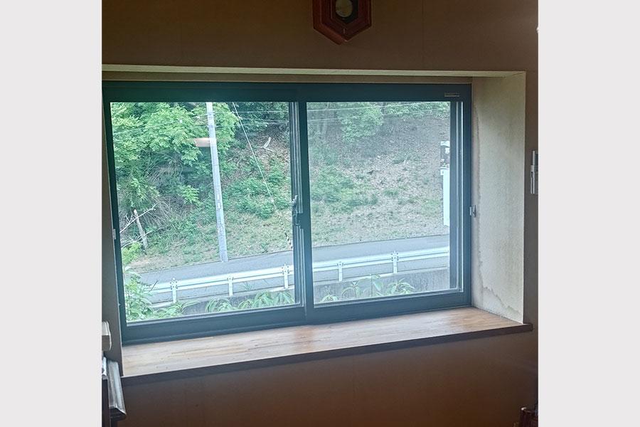 内窓の設置工事