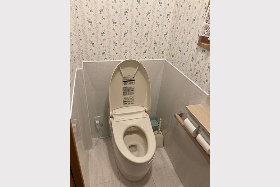 腰壁パネルを使ったトイレリフォーム工事