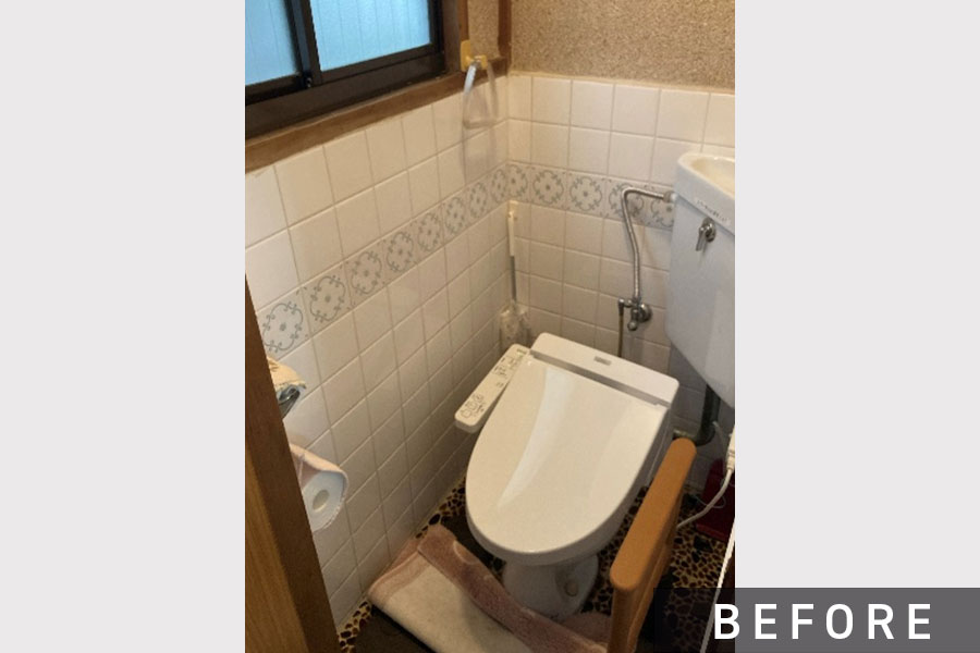 施工前のトイレ>