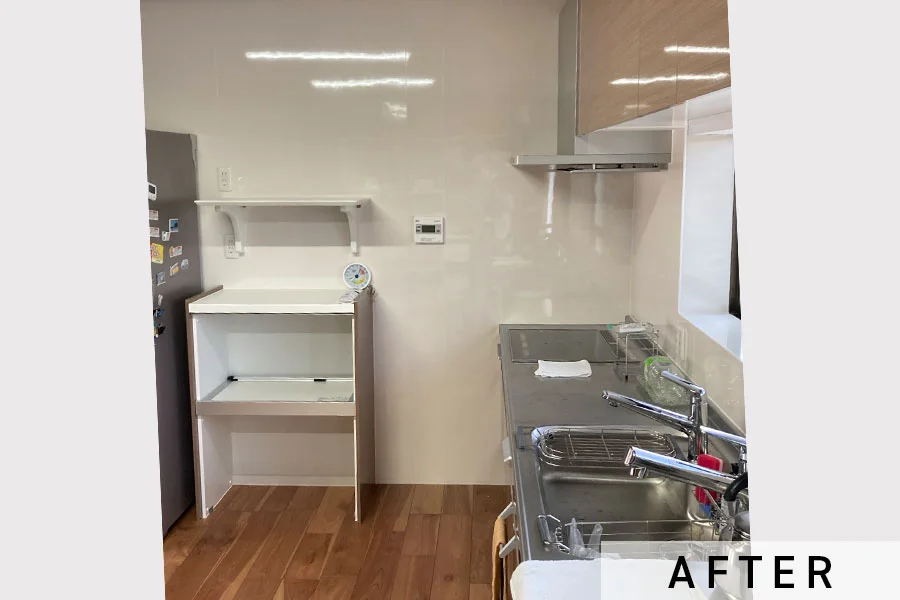 施工後のキッチン。IHですっきりしています。>