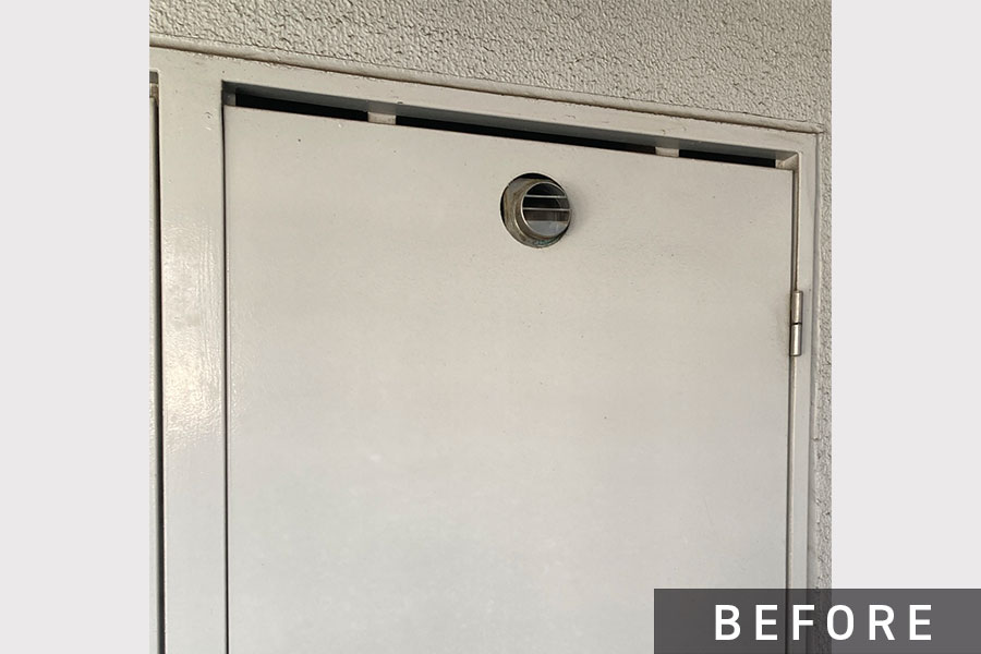 施工前の排気口位置>