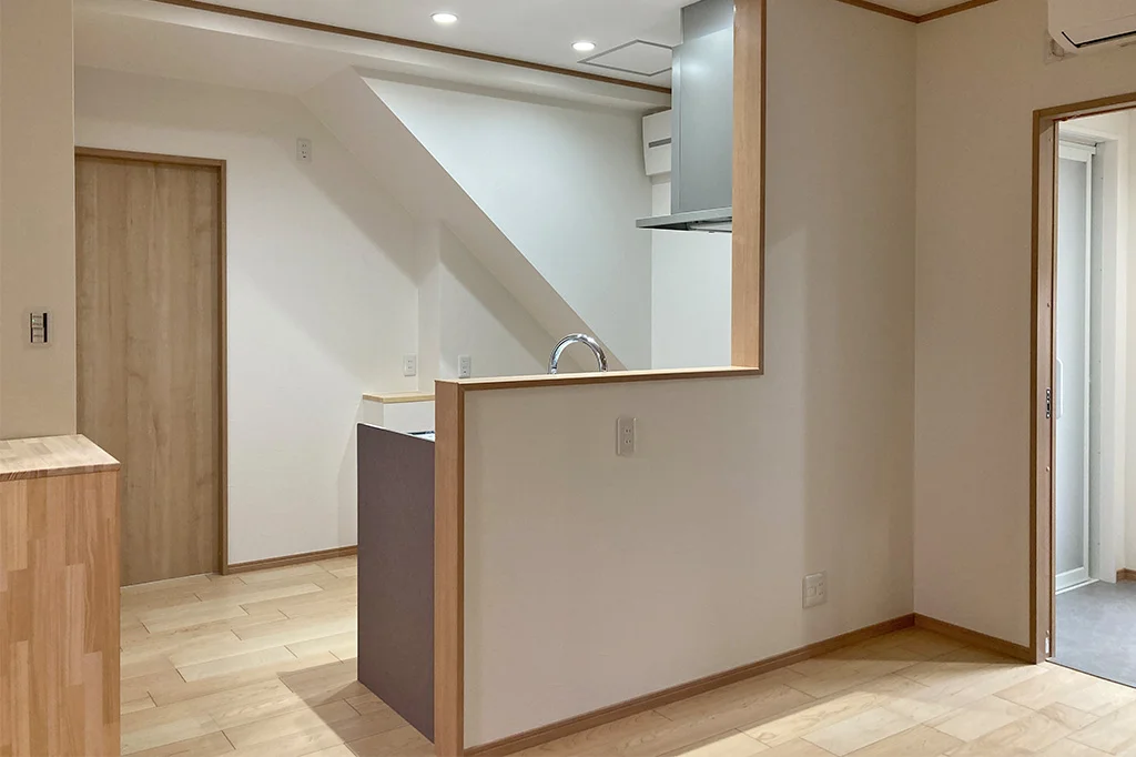 1階店舗をナチュラルな住空間へリフォーム