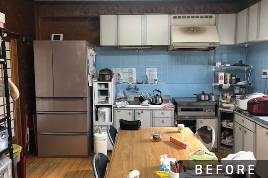 施工前のキッチン2>