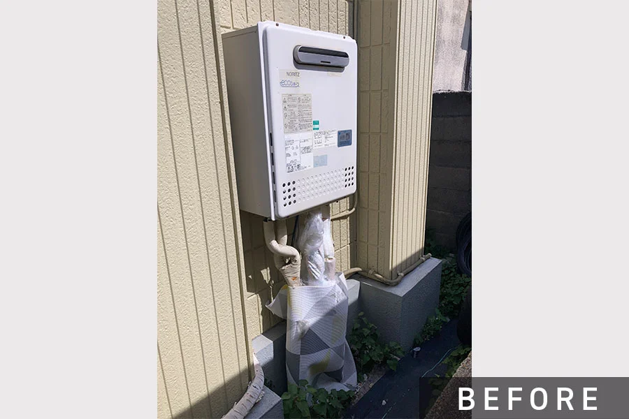 施工前の給湯器>