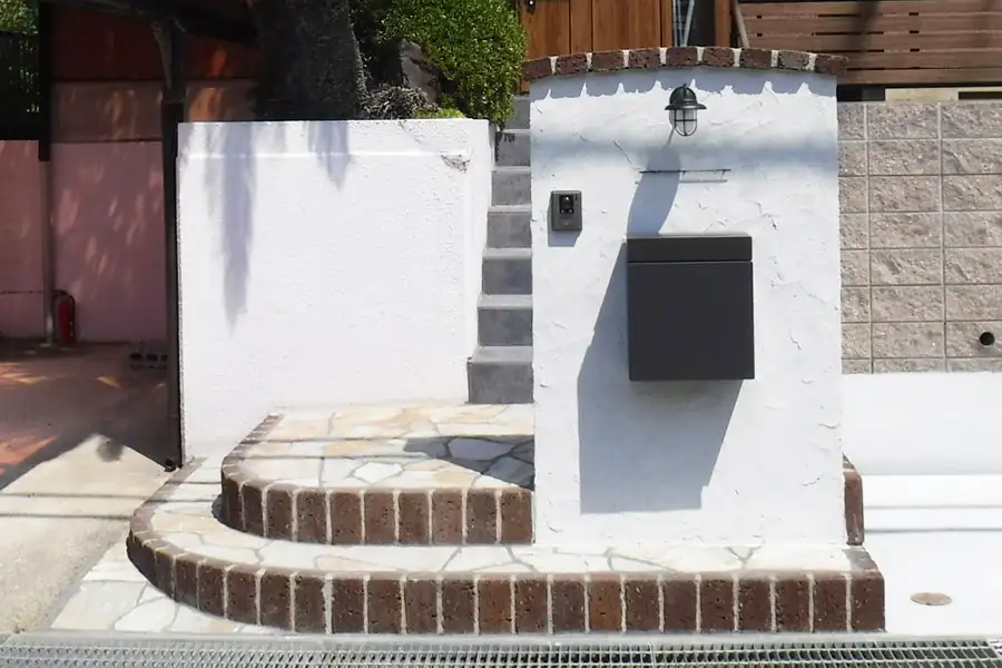 ポスト・宅配ボックスのリフォームの画像